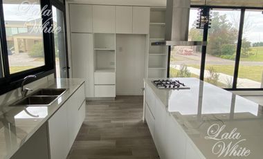 Casa en venta en La Providencia, Canning - Ezeiza