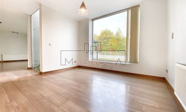 Casa en Arriendo en AVENIDA SERGIO CORREA