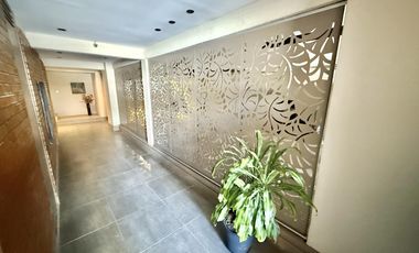 Monoambiente con terraza y cochera en alquiler en Saavedra