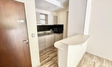 Monoambiente con terraza y cochera en alquiler en Saavedra