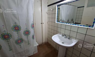 Casa 6 Amb. en Lote Propio