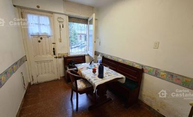 Casa 6 Amb. en Lote Propio