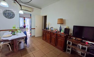 Casa 6 Amb. en Lote Propio