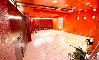 OPORTUNIDAD CASA en ESQUINA