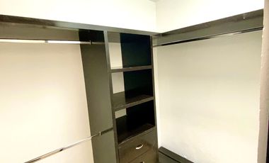 OPORTUNIDAD CASA en ESQUINA