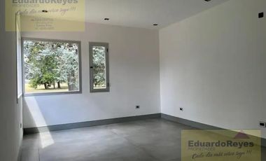 Casa a estrenar en Country El Paraiso Hípico & Golf