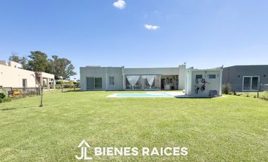 Casa en venta en Monet Barrio Privado