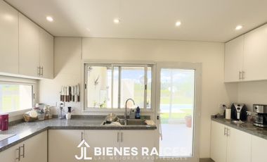Casa en venta en Monet Barrio Privado
