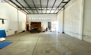 Galpón en venta 210 m2 Bª Sarmiento