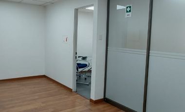 VENTA OFICINA NAPOLEON METRO EL GOLF