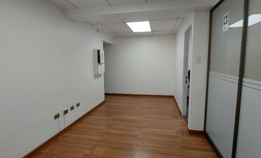 VENTA OFICINA NAPOLEON METRO EL GOLF