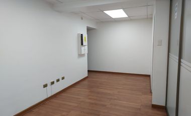 VENTA OFICINA NAPOLEON METRO EL GOLF