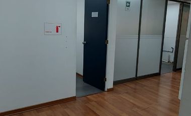 VENTA OFICINA NAPOLEON METRO EL GOLF