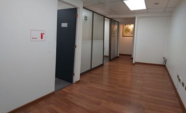 VENTA OFICINA NAPOLEON METRO EL GOLF