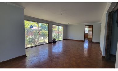 Arriendo casa en San Esteban, 3D 2B
