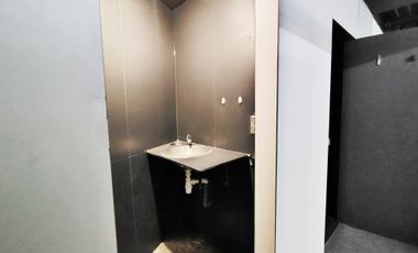 ARRIENDO OFICINA PROVIDENCIA 6 PRIBADOS 3 BAÑOS 2 E