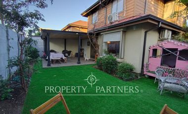 Exclusiva casa en condominio