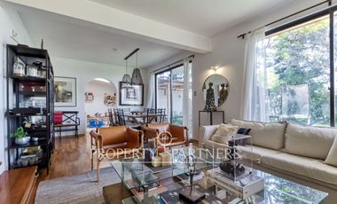 Venta espectacular casa en Jardines del Sur