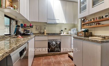 Venta espectacular casa en Jardines del Sur