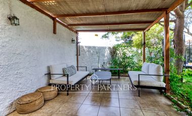 Venta espectacular casa en Jardines del Sur
