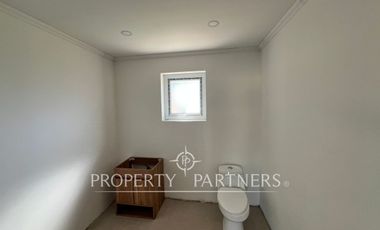 Campo de ensueño con casa nueva