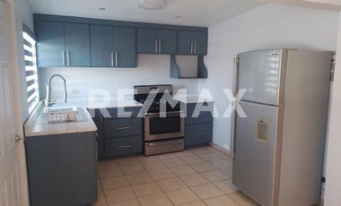 Bonito y amplio departamento en renta en Lomas de Valle Verde - (3)