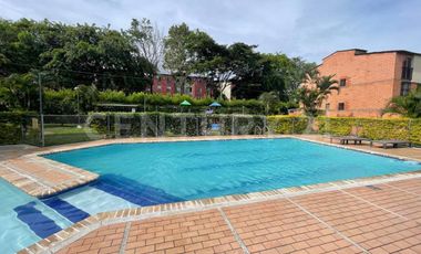 ALQUILER CASA CIUDAD DOS MIL