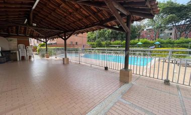 ALQUILER CASA CIUDAD DOS MIL