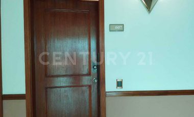 Se arrienda oficina en Santa Barbara