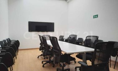 Se arrienda oficina en Santa Barbara