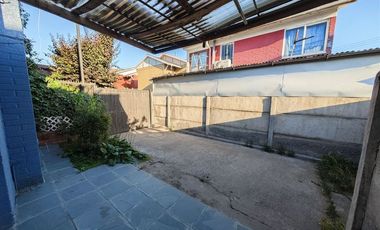 Casa en Venta en Marcoleta con Santa Luisa