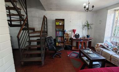 Casa en Venta en Marcoleta con Santa Luisa