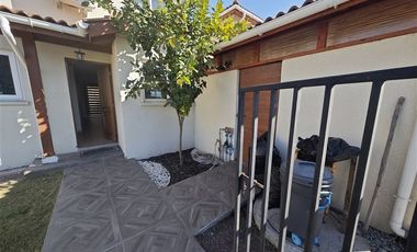 Casa en Arriendo en San Ignacio con San Juan del castillo