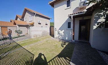 Casa en Arriendo en San Ignacio con San Juan del castillo