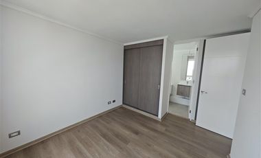 Departamento en Arriendo en Metro Lo Ovalle