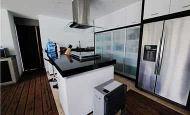 CASA EN VENTA EN CONDOMINIO AVANDARO