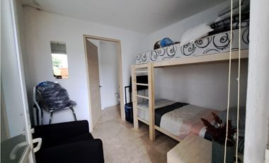 CASA EN VENTA EN CONDOMINIO AVANDARO