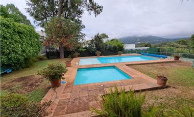 CASA EN VENTA EN CONDOMINIO AVANDARO