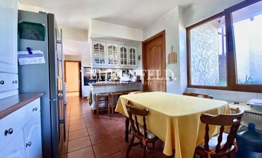 Pinares de Montemar, Concón. Casa en  de 1150 m2 de terreno.