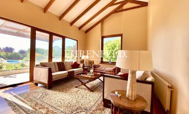 Pinares de Montemar, Concón. Casa en  de 1150 m2 de terreno.