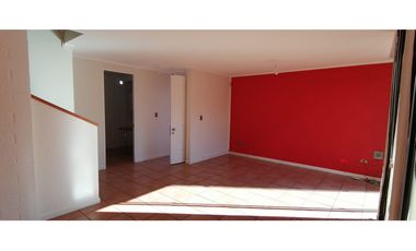 Casa en Arriendo  Condominio en Quilicura