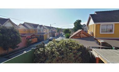 Casa en Arriendo  Condominio en Quilicura