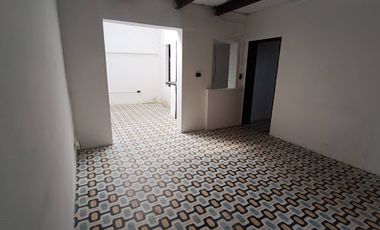 ARRIENDO de CASA COMERCIAL en BOGOTA