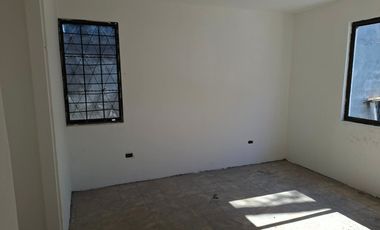 CASA EN VENTA EN COL. DEL LAGO EN SAN NICOLAS DE LOS GARZA NUEVO LEON