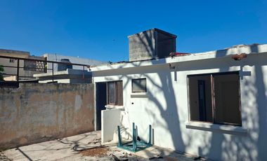 CASA EN VENTA EN COL. DEL LAGO EN SAN NICOLAS DE LOS GARZA NUEVO LEON