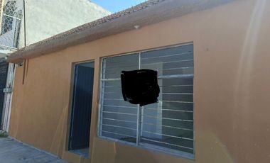 CASA EN VENTA EN COL. DEL LAGO EN SAN NICOLAS DE LOS GARZA NUEVO LEON