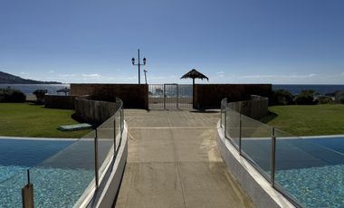 COSTA PUYAI