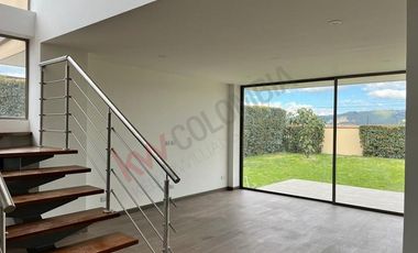 Arriendo casa campestre para estrenar en Cajicá Cundinamarca, Vereda Chuntame
