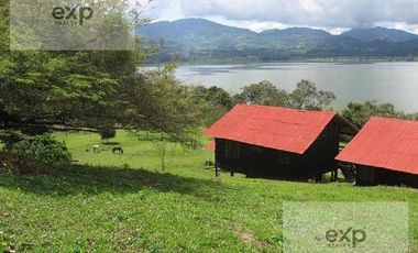 Oportunidad Única de Inversión: La Sirena Lake Lodge en Laguna Azul, Tarapoto