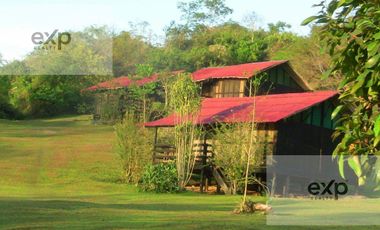 Oportunidad Única de Inversión: La Sirena Lake Lodge en Laguna Azul, Tarapoto